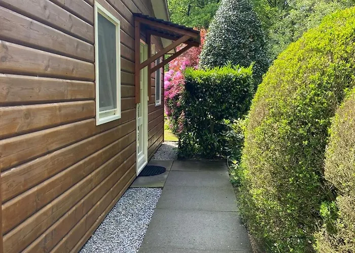 Ruime En Comfortabele Aan Bosrand 別荘 Lage Mierde