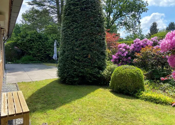 別荘 Ruime En Comfortabele Aan Bosrand