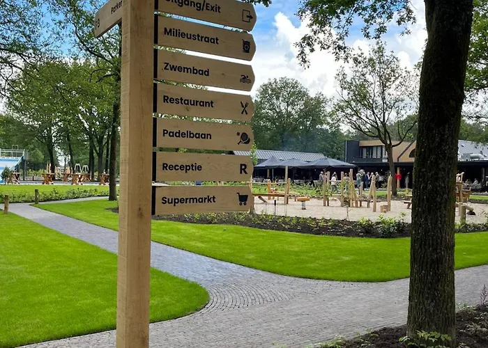 Hébergement de vacances Ruime En Comfortabele Aan Bosrand *